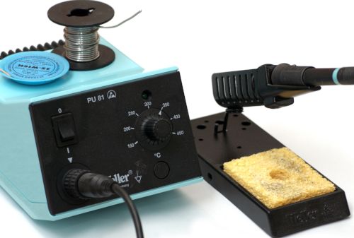 From <https://commons.wikimedia.org/wiki/File:Soldering_Station_Weller_2.jpeg>